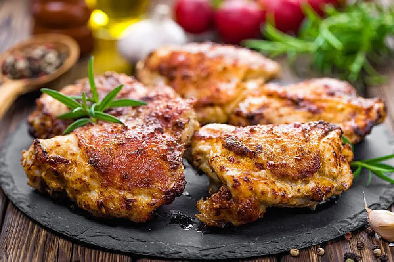 40 lb Case Farm Fresh  Boneless, Skinless Natural Chicken Thighs