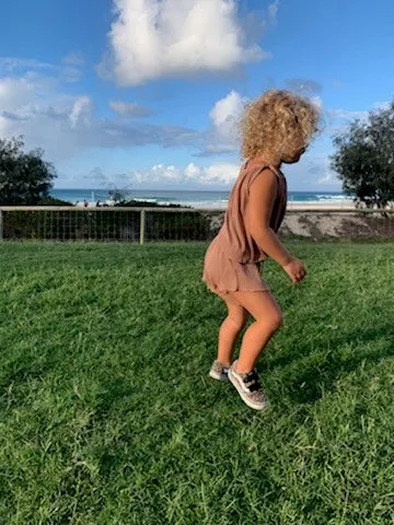 Bells Shorts - Rib Caramel