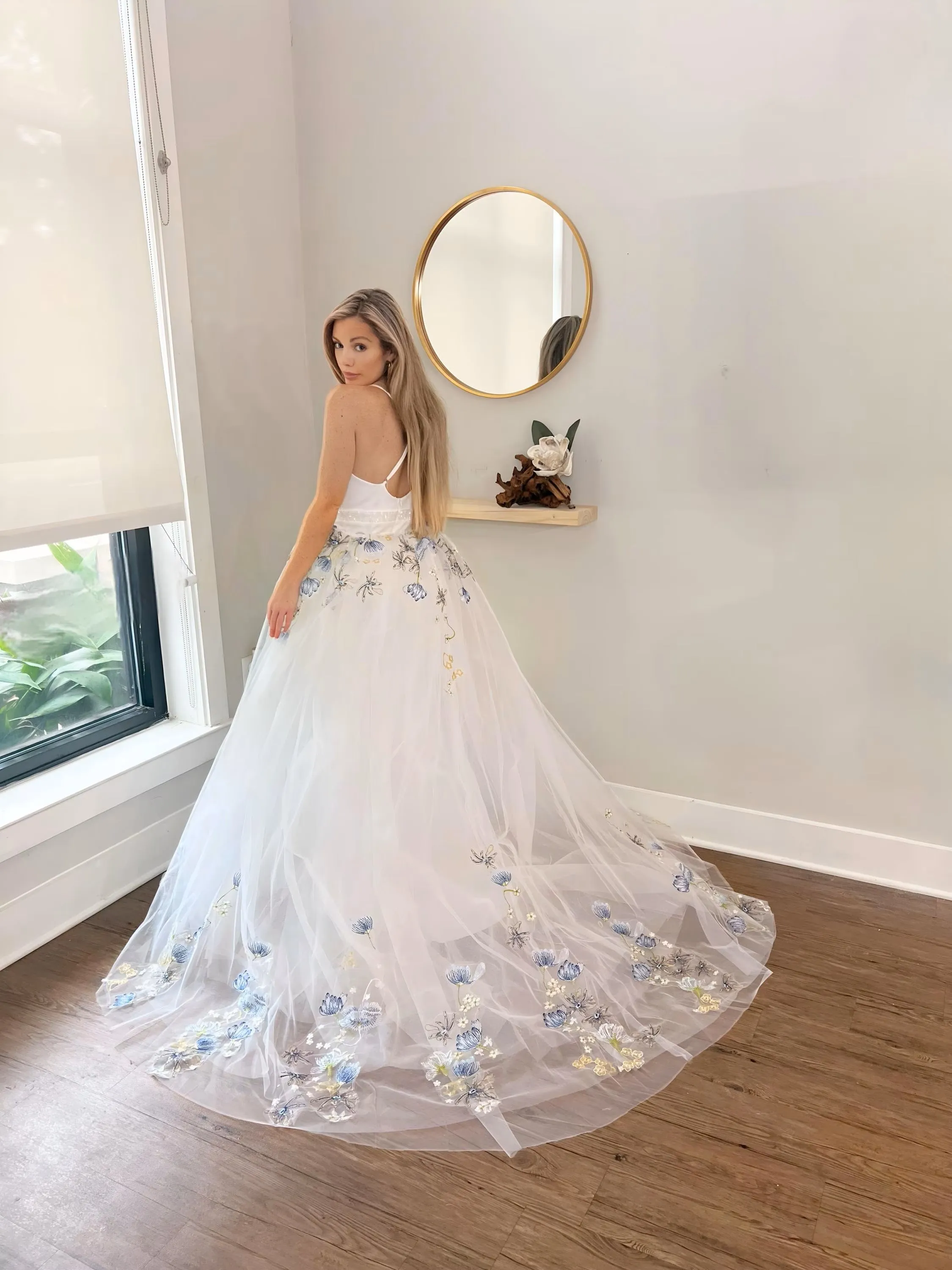 Ethereal Floral Wedding Overskirt – Detachable Tulle Bridal Skirt with Blue & Green Embroidery