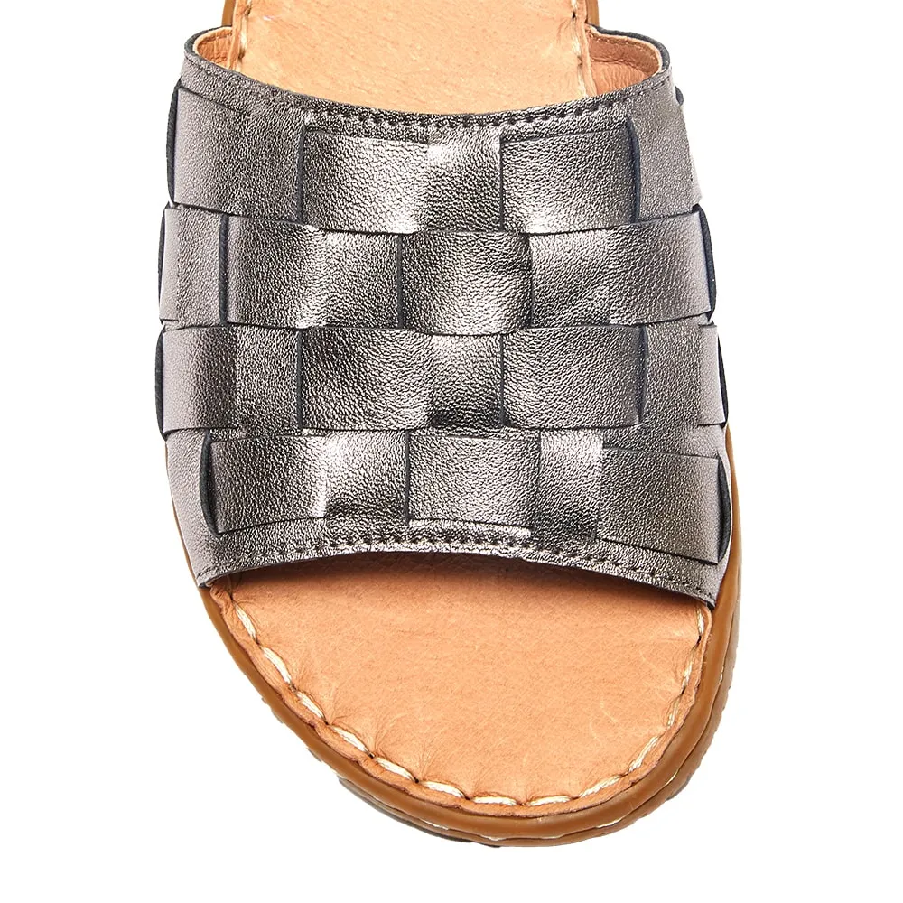 Flair Slide in Pewter Leather