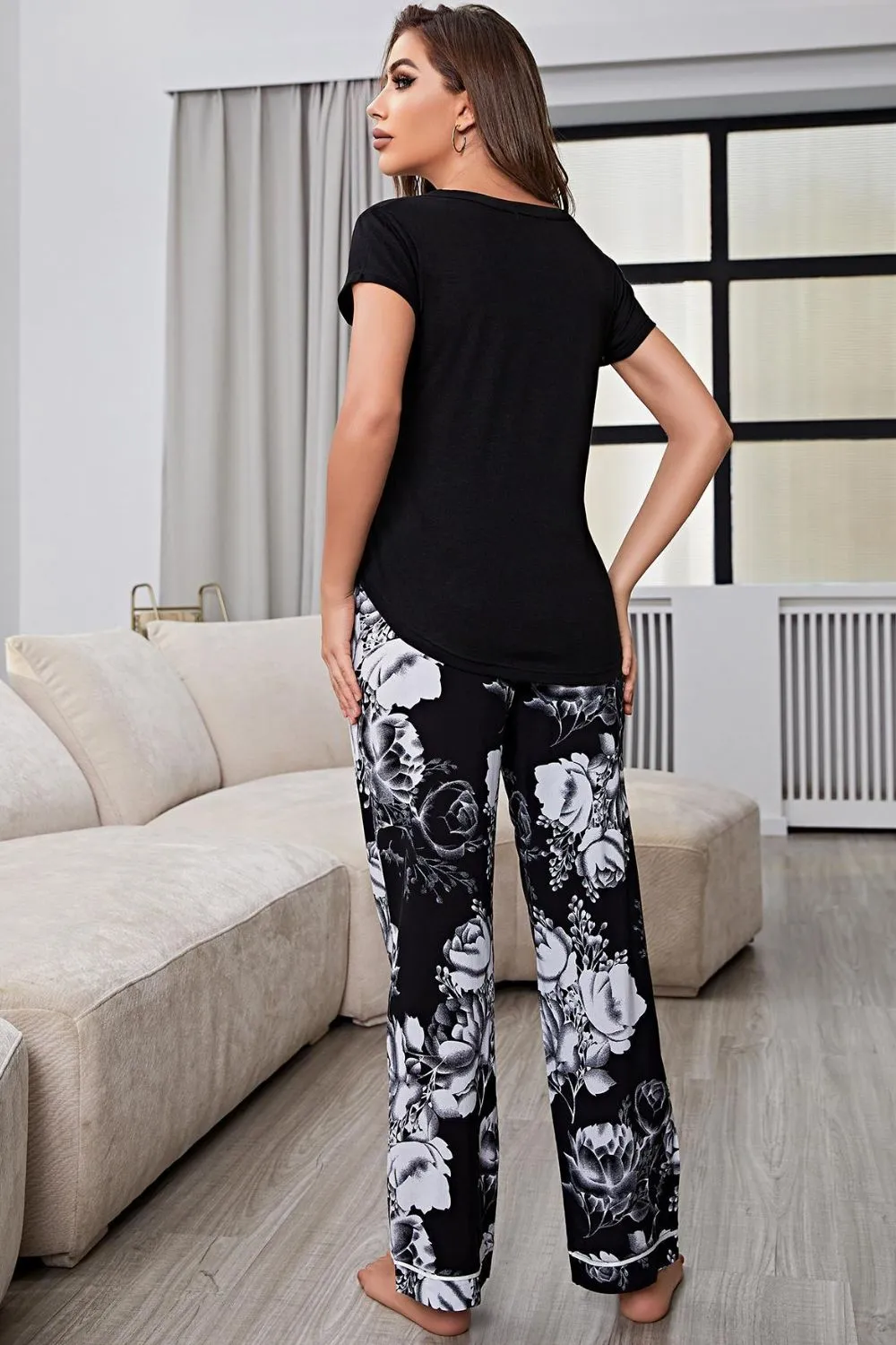 Yocwear Black V-Neck Top and Floral Pants Lounge Set